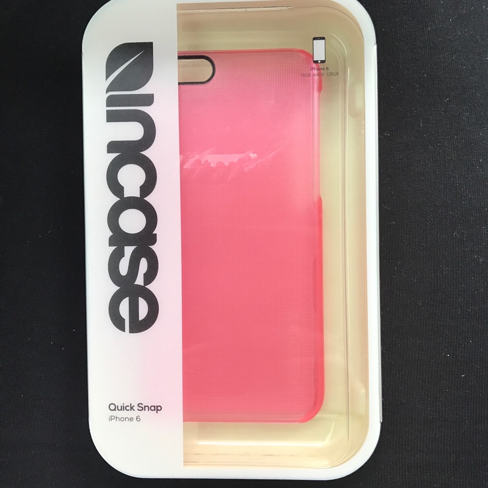 New! Incase iPhone 6 snap cover